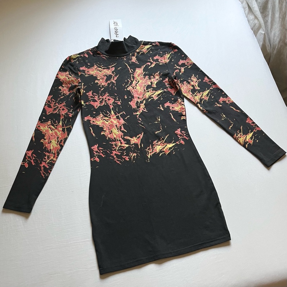 NWT NANA JUDY black knit flame fire print mock neck long sleeve mini dress